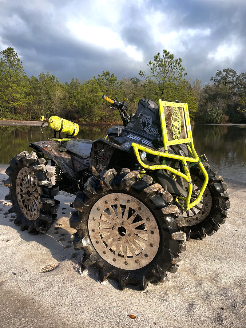 Seth Hylton machine